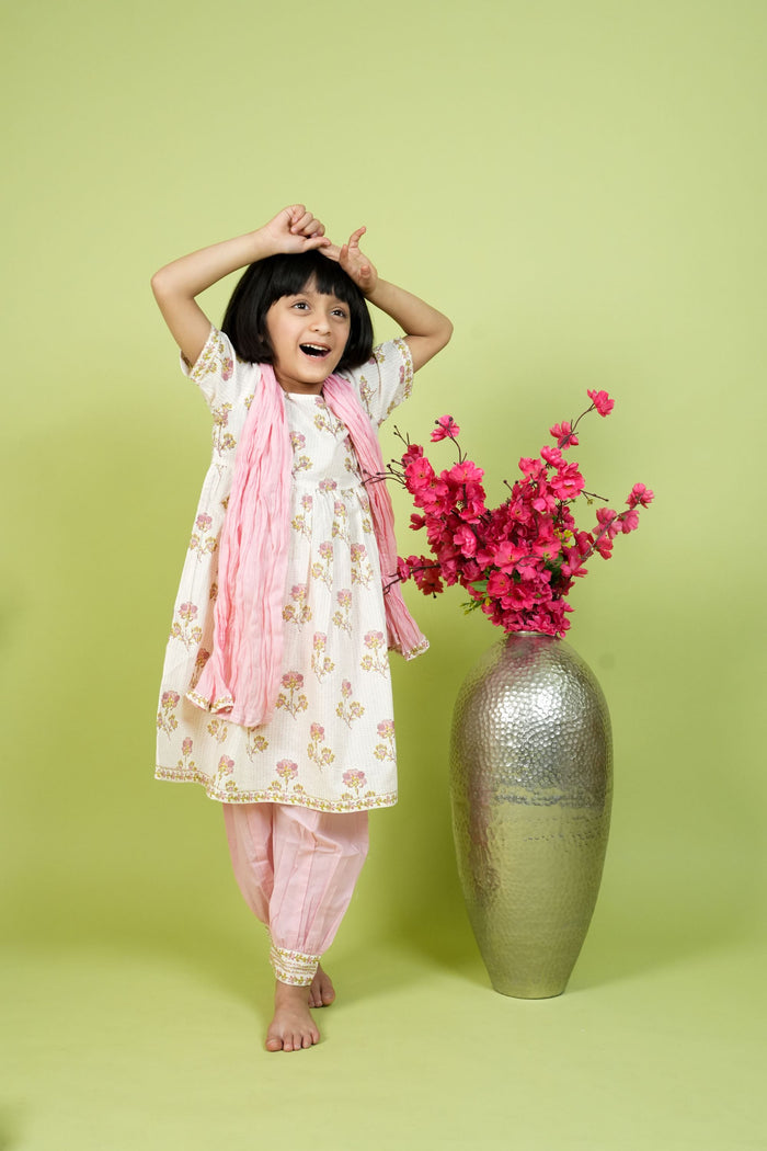 KURTA SALWAR WITH DUPATTA