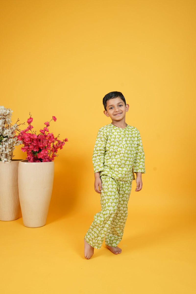 KIDS LOUNGE WEAR