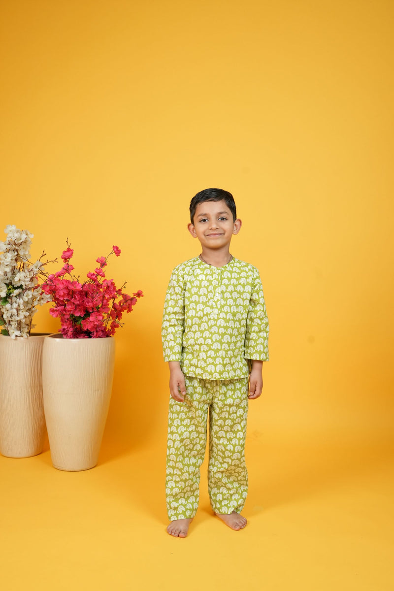 KIDS LOUNGE WEAR
