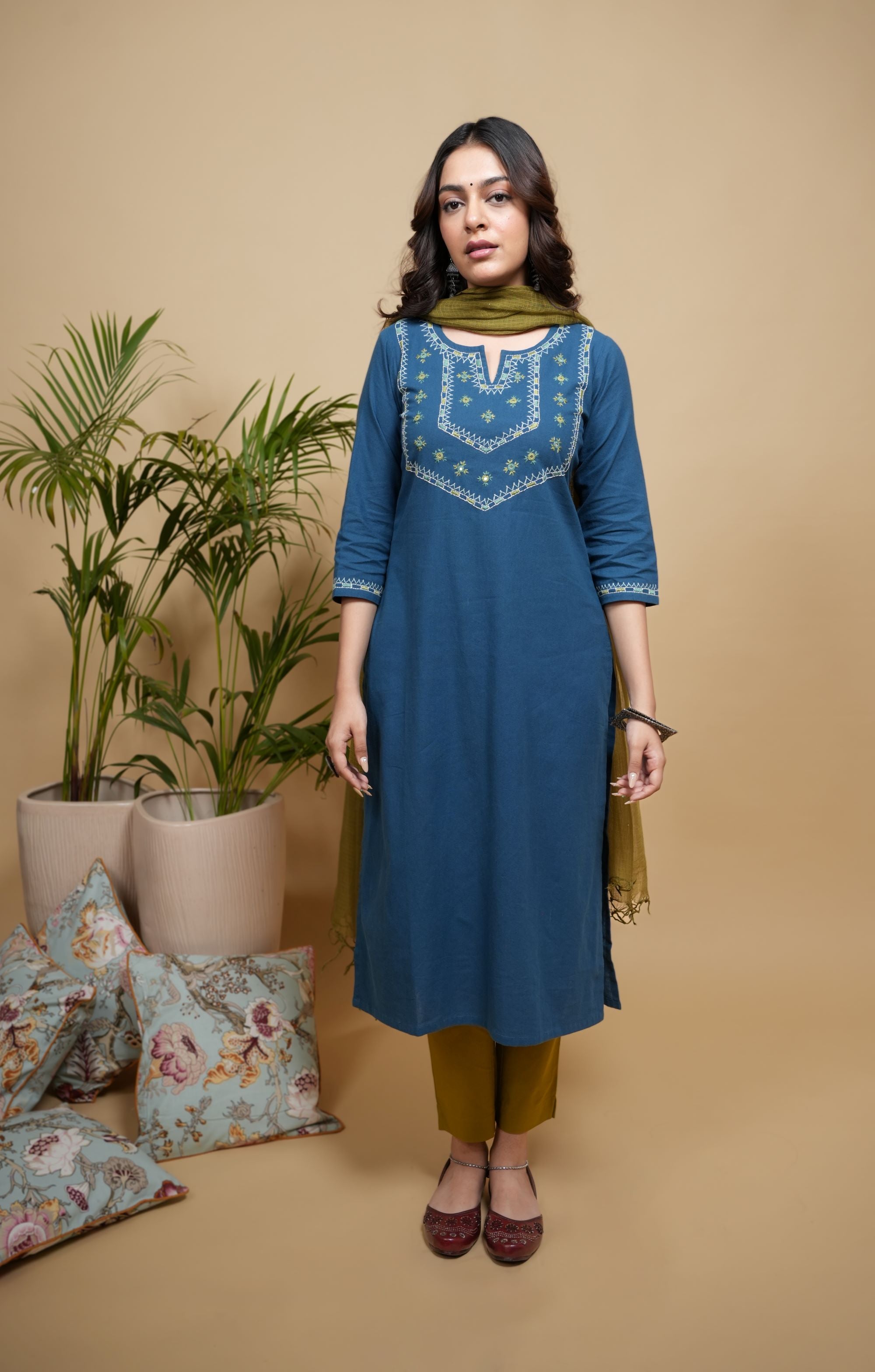 Blue Cotton Flax Round with V-Neck Kurta For Women's
