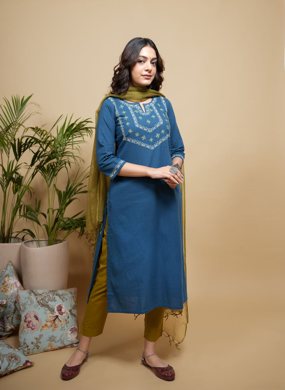 Blue Cotton Flax Round with V-Neck Kurta For Women's