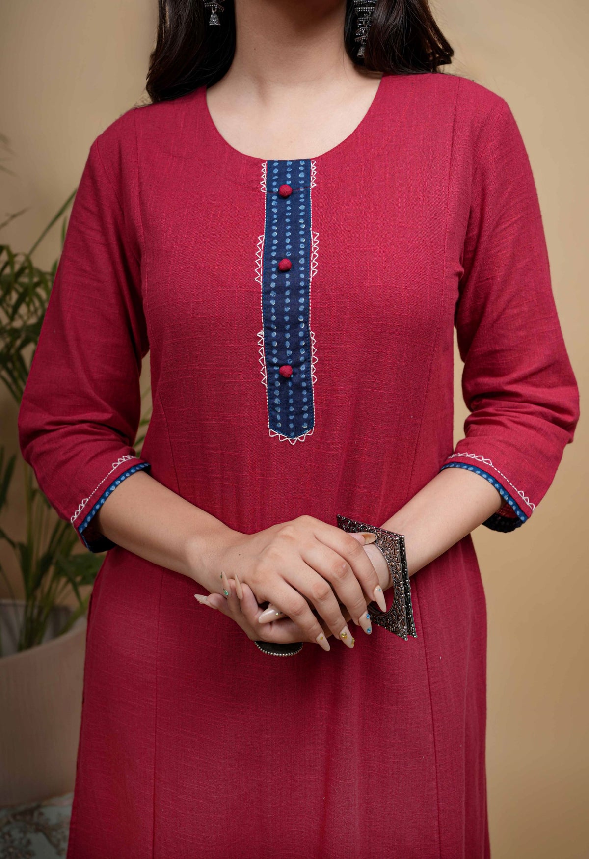 Maroon Flax Round Neck Yoke Highlighted With Buttons And Katha Work Kurta