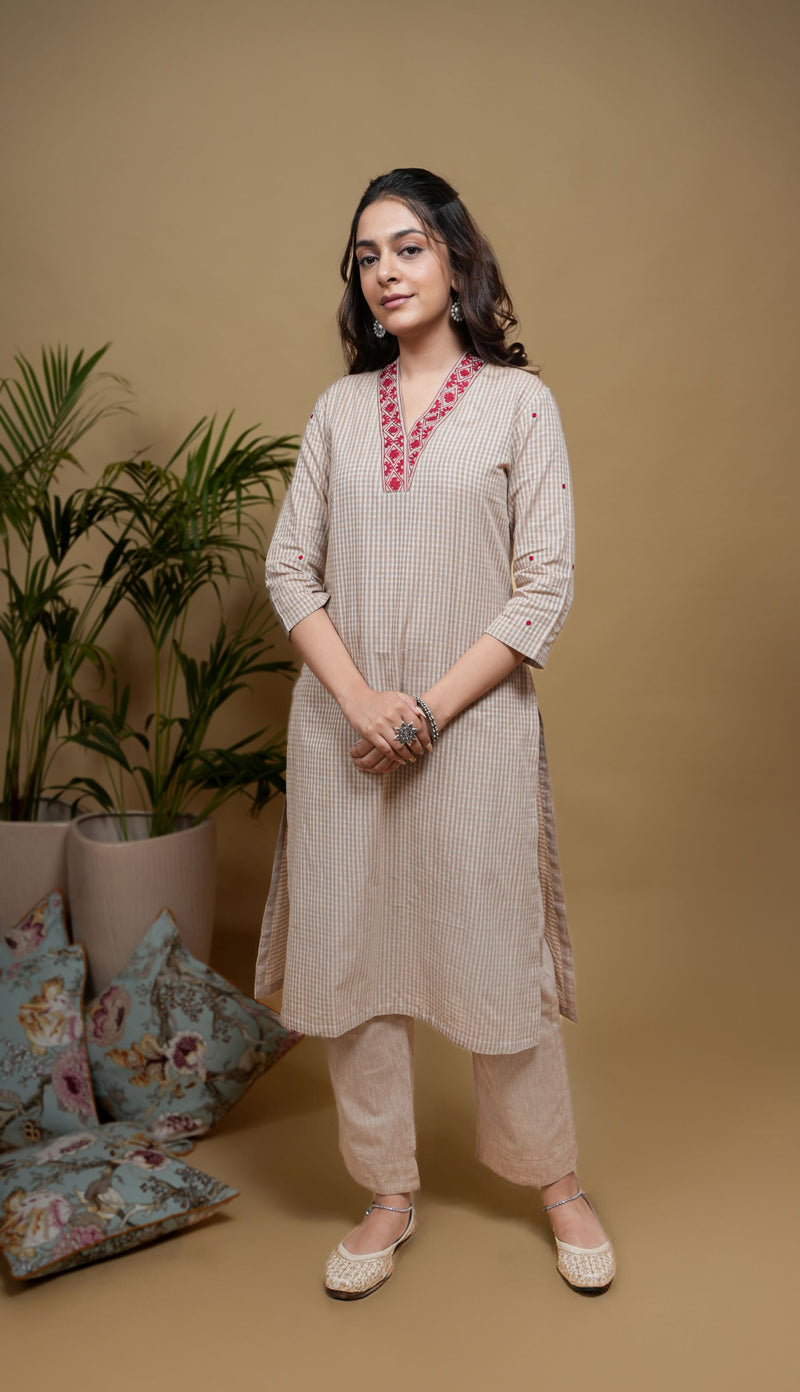 Beige Handloom V-Neck Embroidery Kurta Pant with Dupatta for Women's