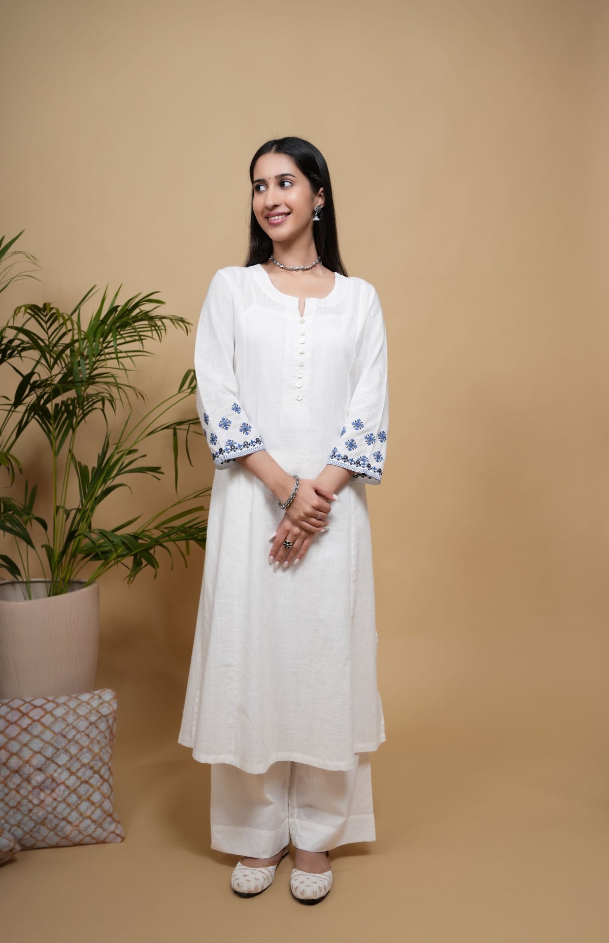 White Cotton Flax Round With V-Neck Kurta For Women's