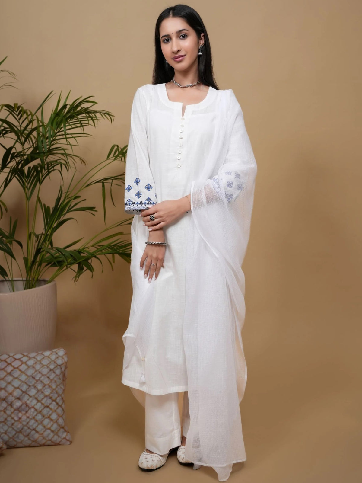 White Cotton Flax Round With V-Neck Kurta For Women's