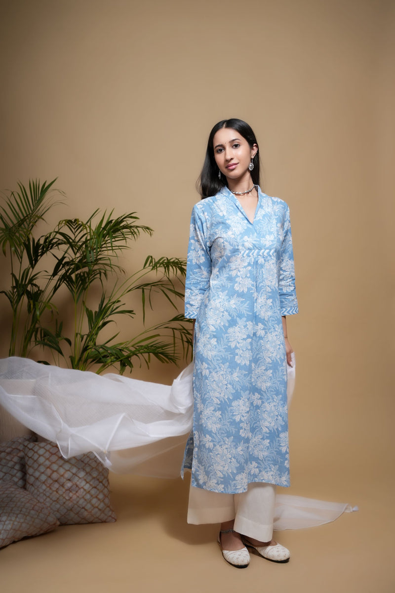Blue Cotton Floral Print V-Neck Kurta For Women's