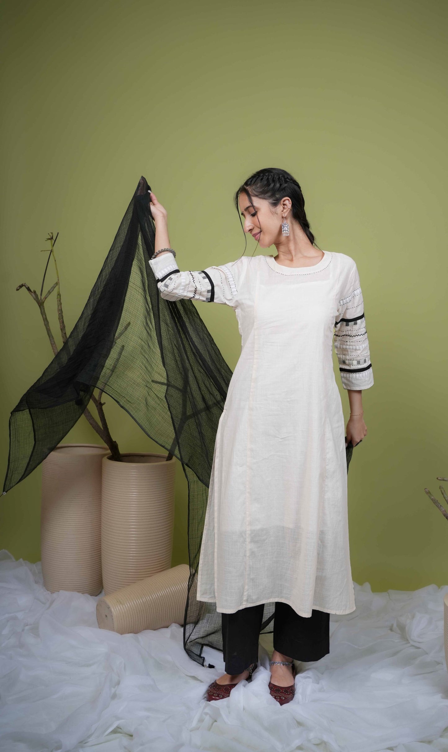 Off White Cotton Slub Round Neck Kurta For Women's