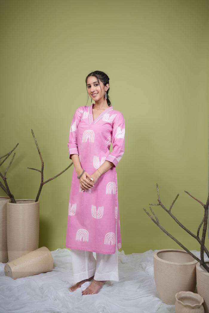 Pink Cotton V-Neck Shibori Kurta for Women's