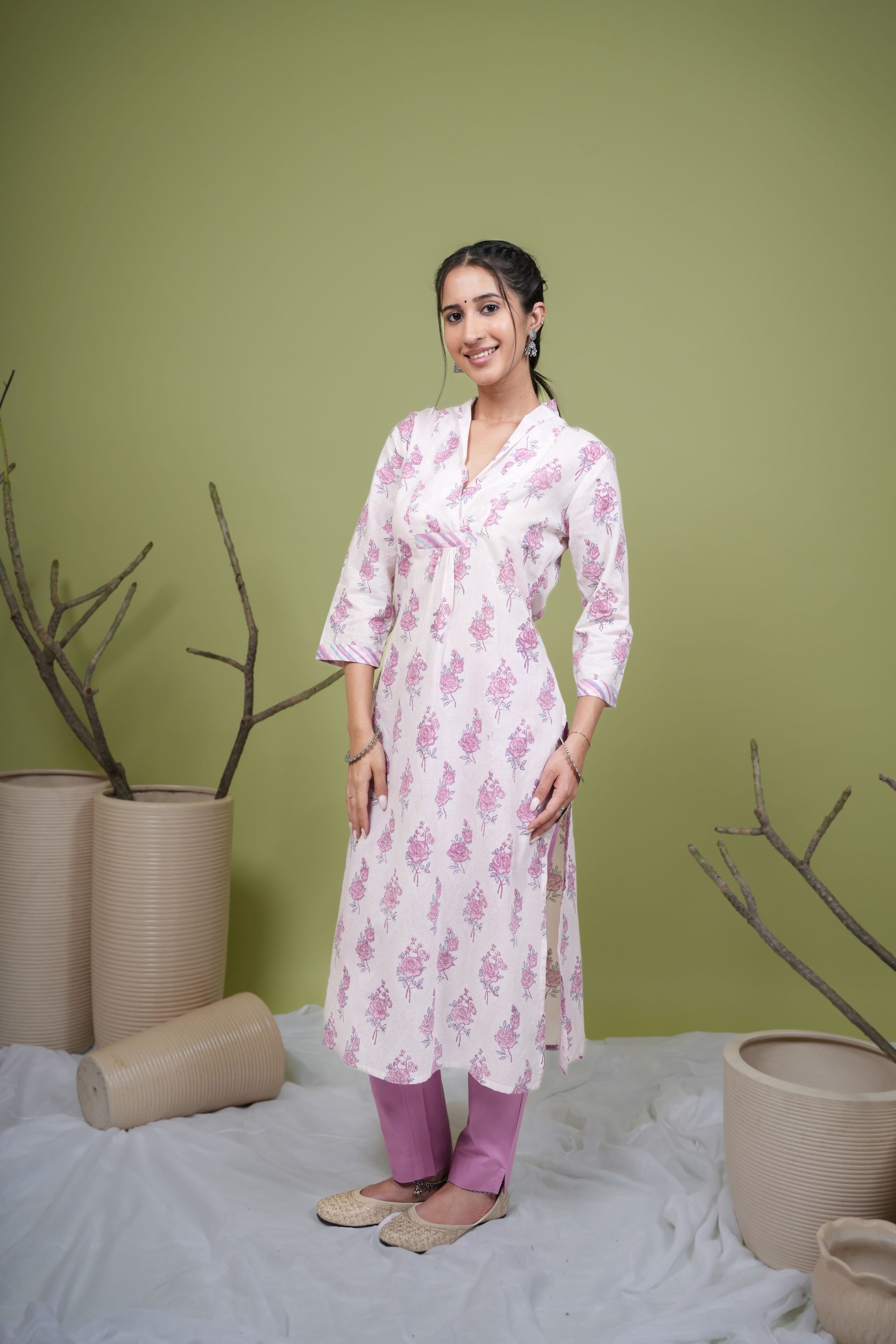 White With Pink Flower Print Kurta For Women's