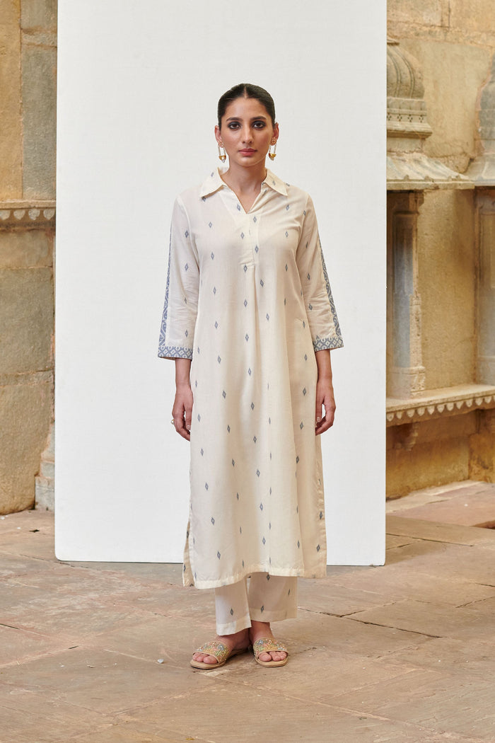 White Cotton Handloom Shirt Collar Kurta-Pant Set for Women's