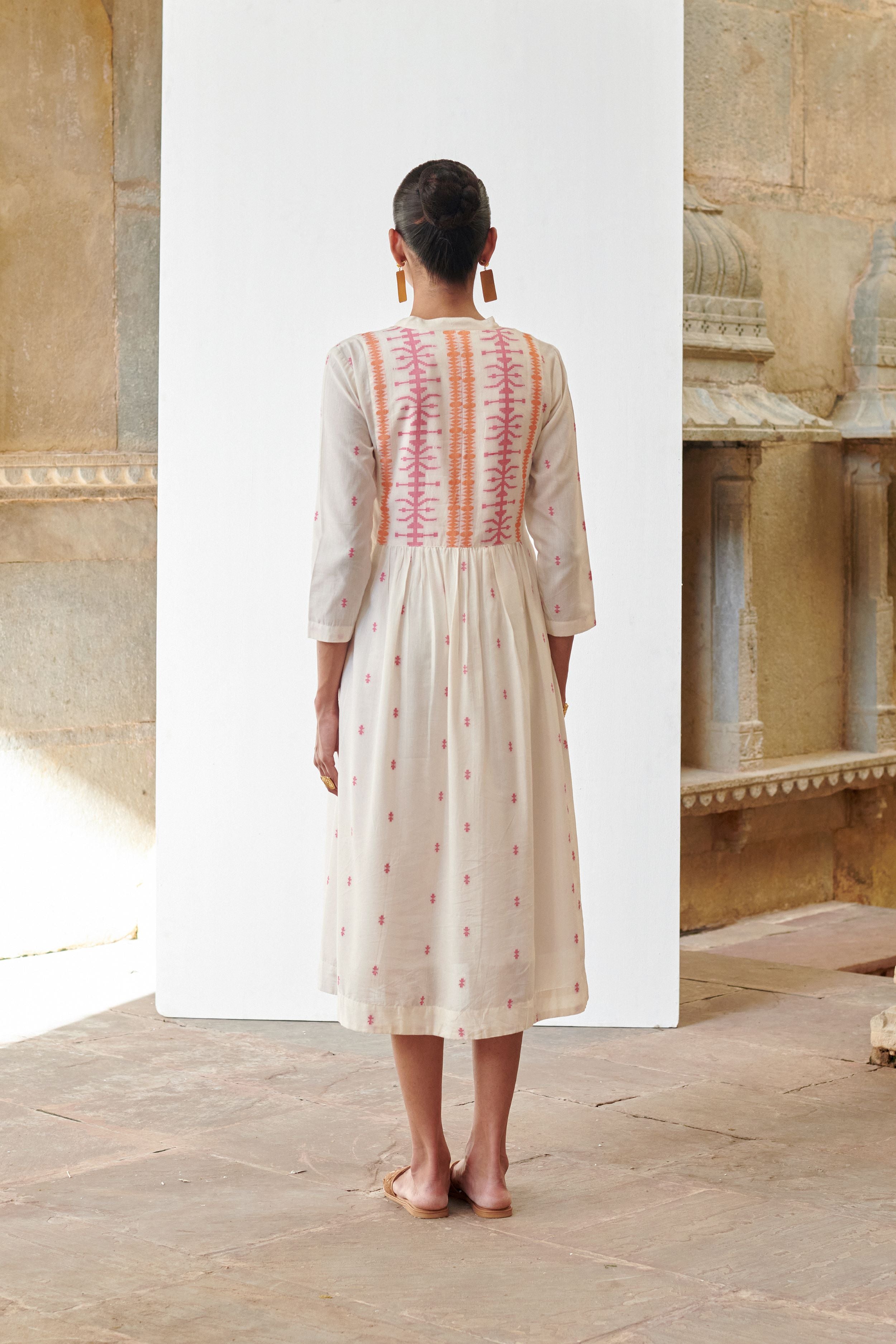 OFF WHITE COTTON HANDLOOM COLLAR NECK JAMDANI DRESS FOR WOMEN'S