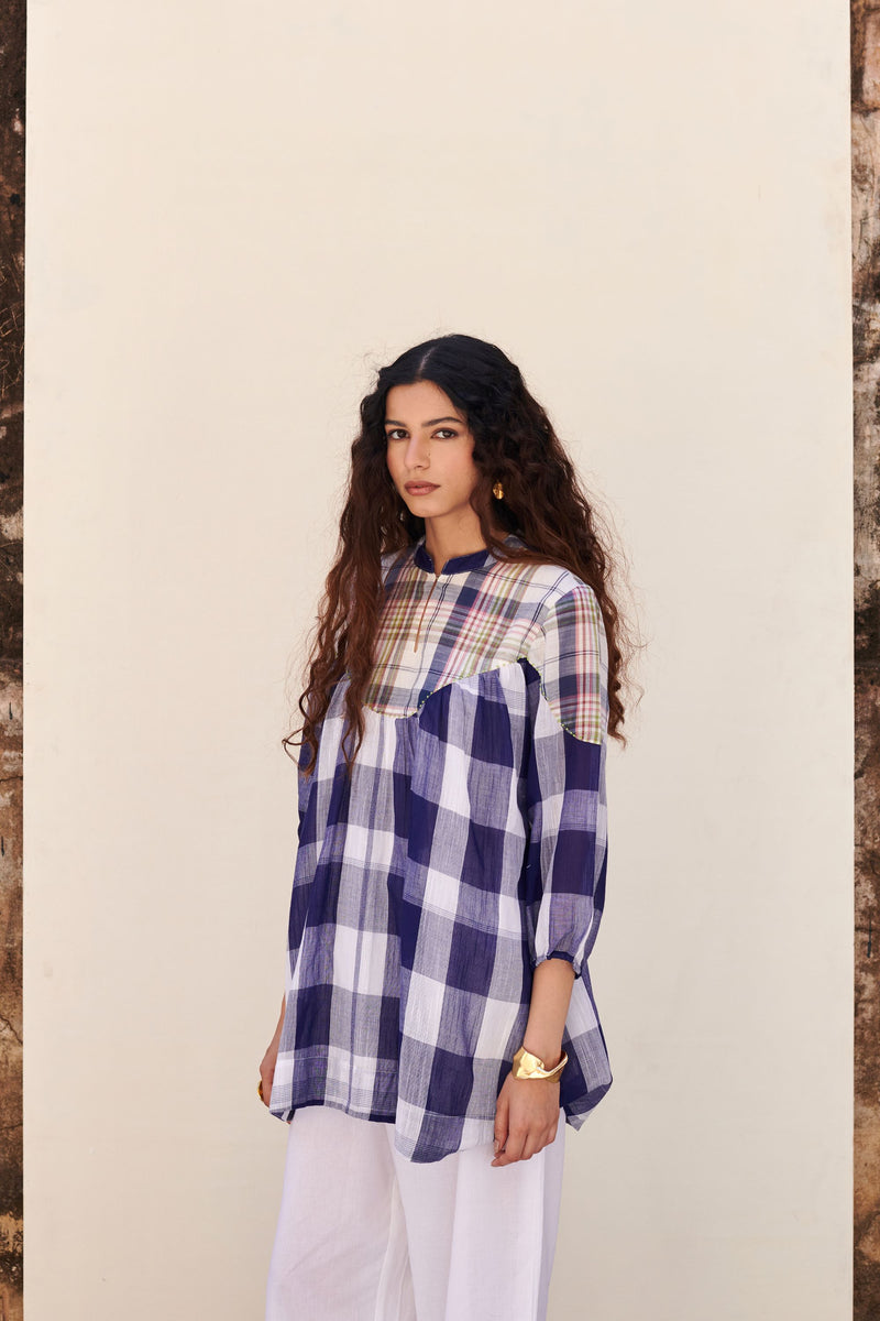 Blue Round Neck Top For Women's