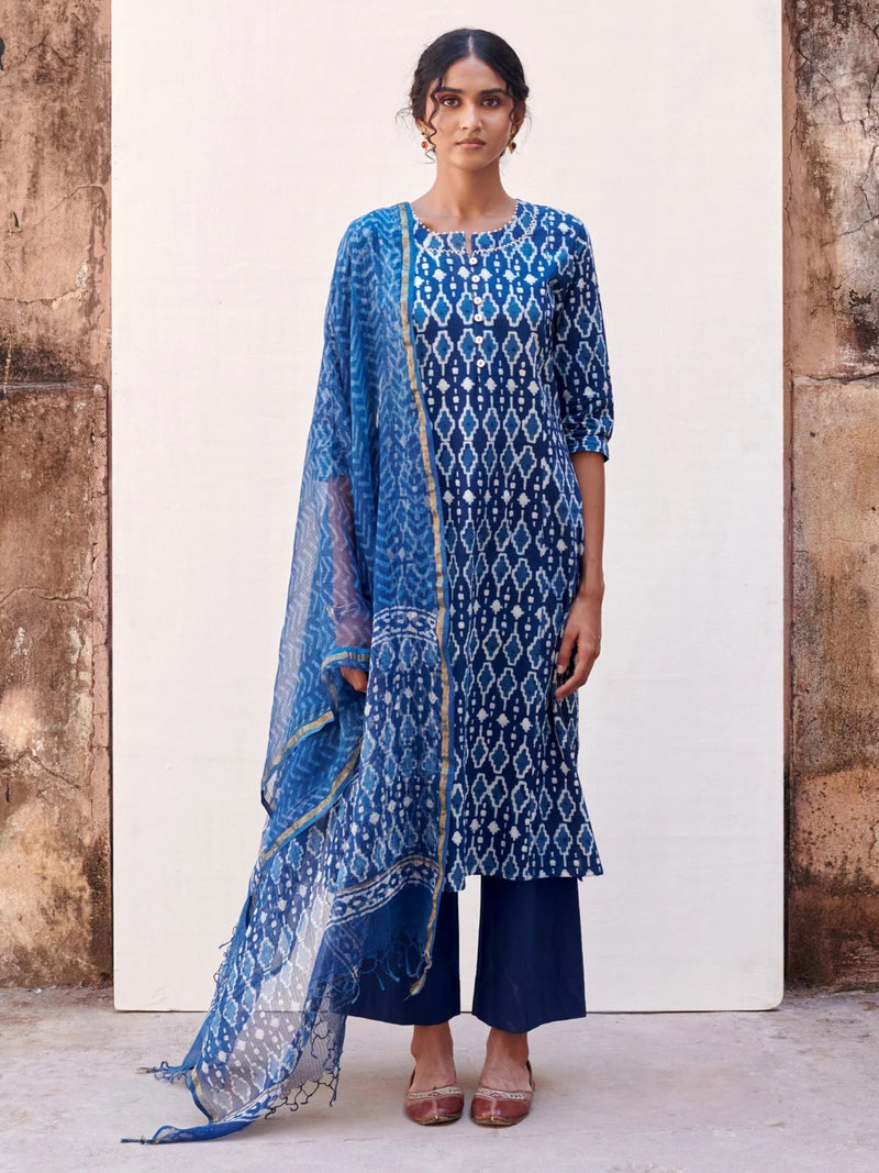 Indigo Handblock Round Neck Moti Katha Work With Front Buttons With Kota Doriya Dupatta