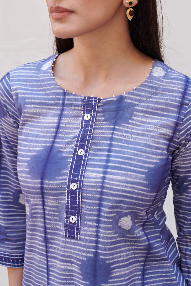 Blue Neck Cotton Round Neck Shibori Kurta for Women's