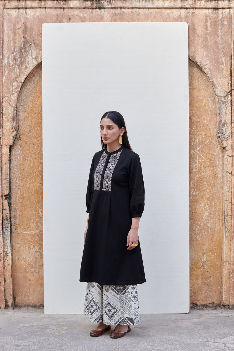 Black & White Cotton Flex Kurta With Palazzo Set For Women's