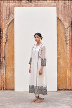 White Kurta & Dupatta Kota Doriya Pant-Cotton Round Neck Full Set For Women's