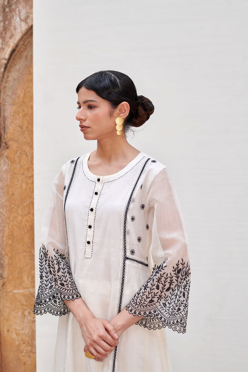 White Kurta & Dupatta Kota Doriya Pant-Cotton Round Neck Full Set For Women's