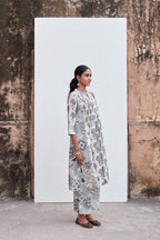 White & Black Abstarct Printed Cotton Kurta Pant Set For Women's