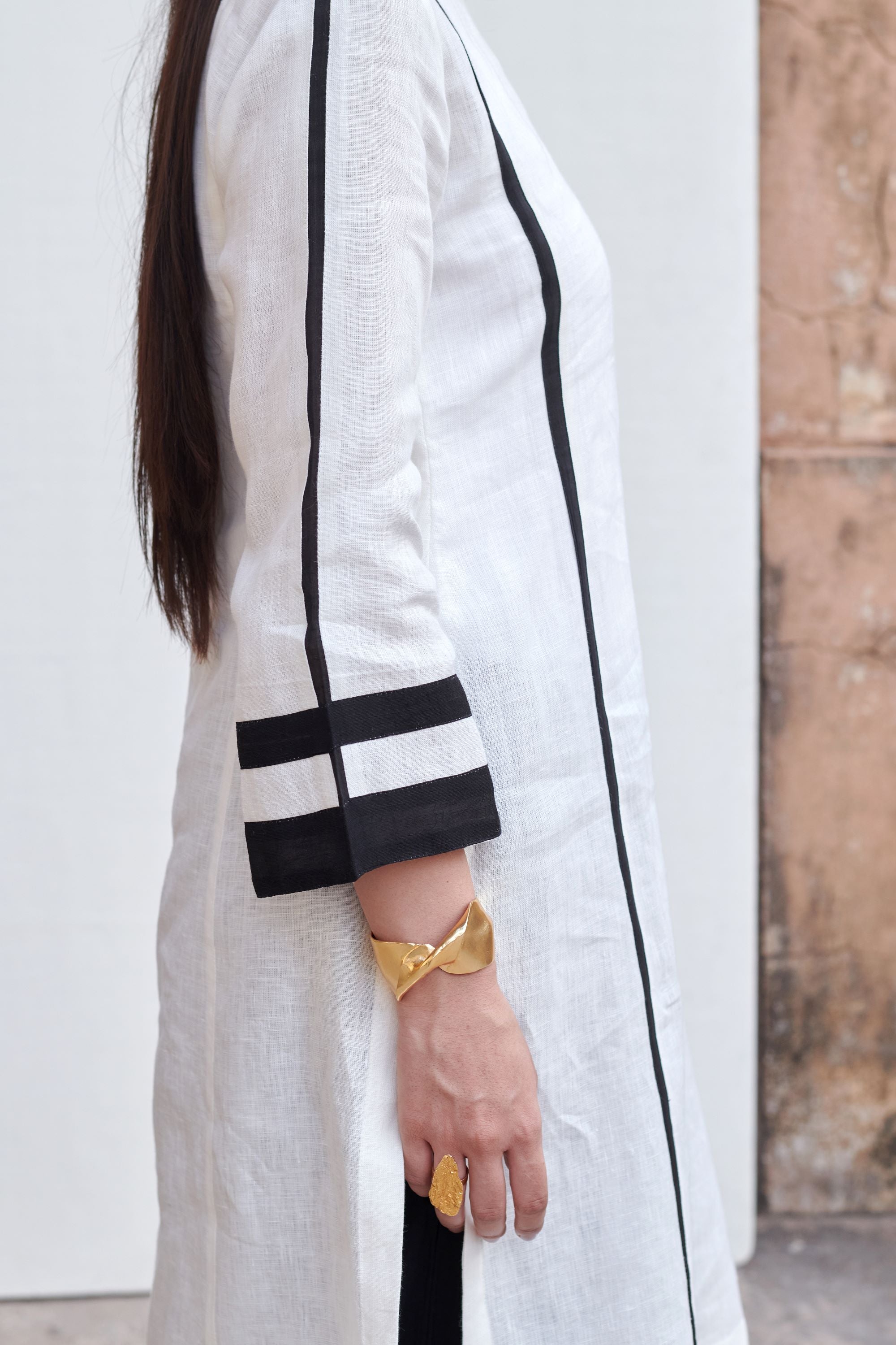 White Cotton Linen Kurta For Women's