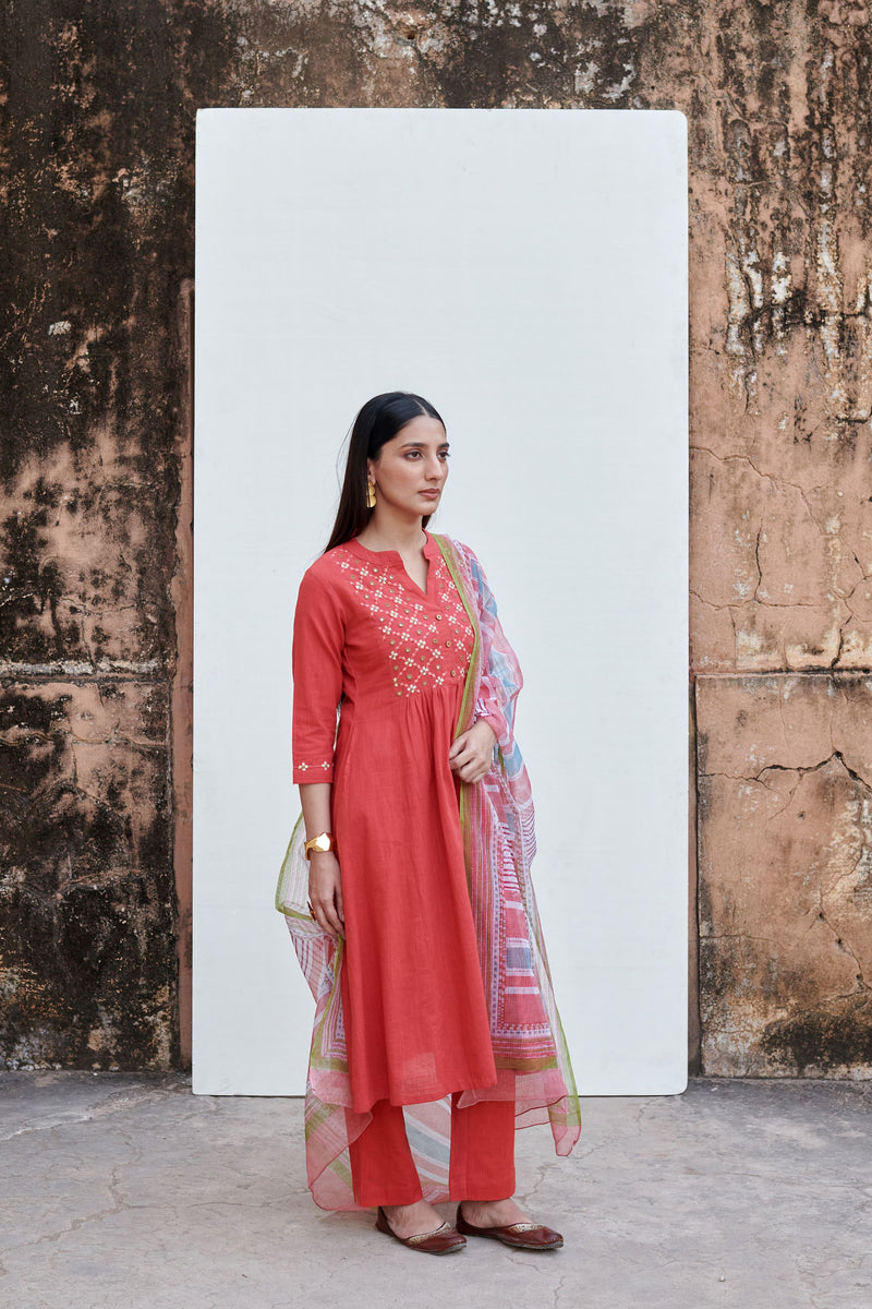 Light Coral Cotton Kurta Slub Pant Set For Women's