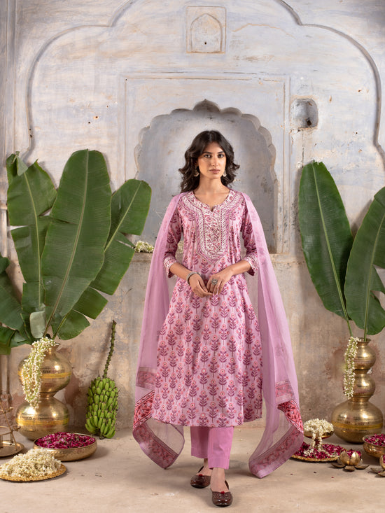 Nehal Kurta Dupatta Set