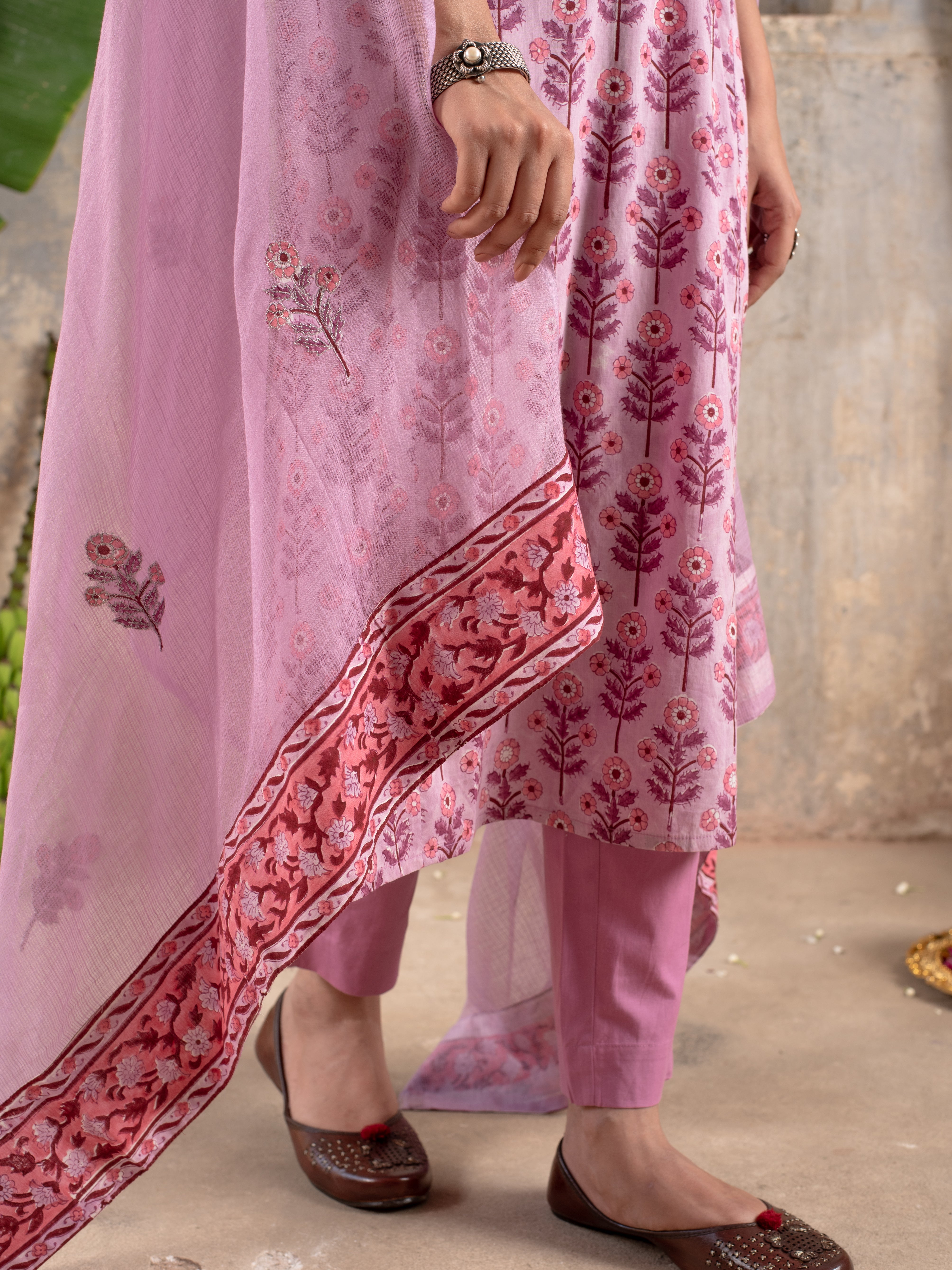 Nehal Kurta Dupatta Set