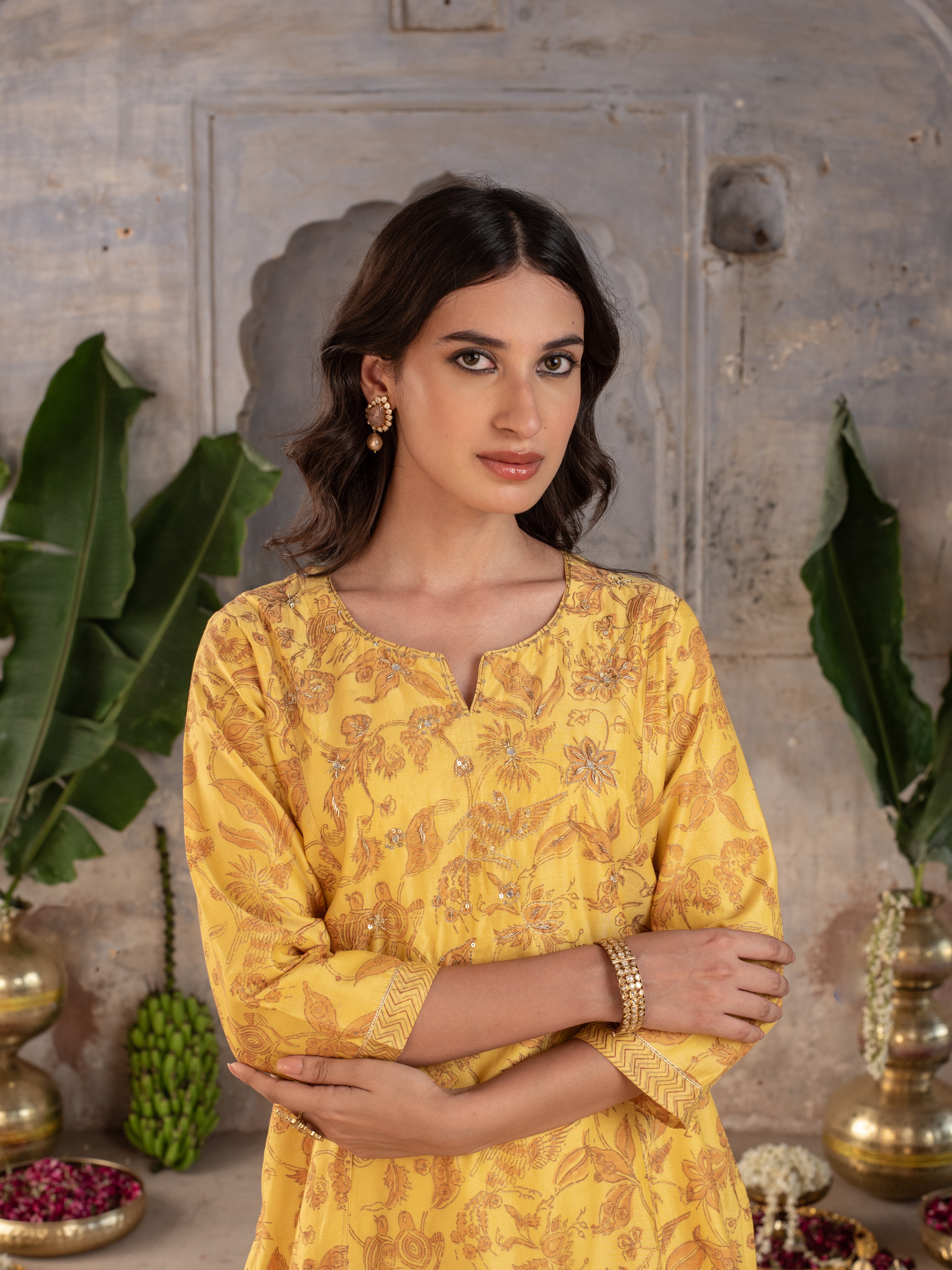 GOLDEN MUSTERD MODAL SILK ROUND NECK HAND  ZARI WORK KURTA PANT FOR WOMEN'S