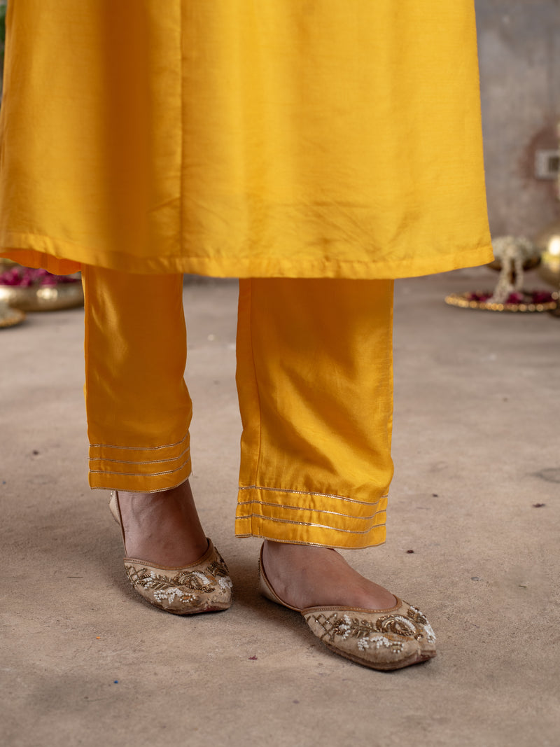 Yellow Silk Round Neck With Gota Lines Complete Suit Set For Women's