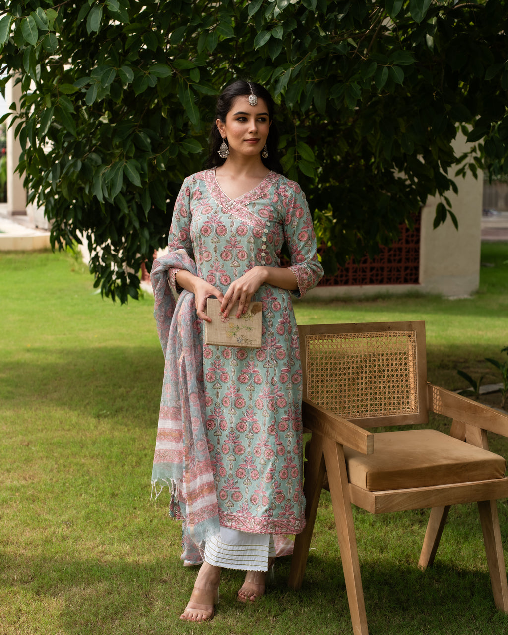 KAVYA HANDBLOCK KURTA DUPATTA SET(Pant Not Included)