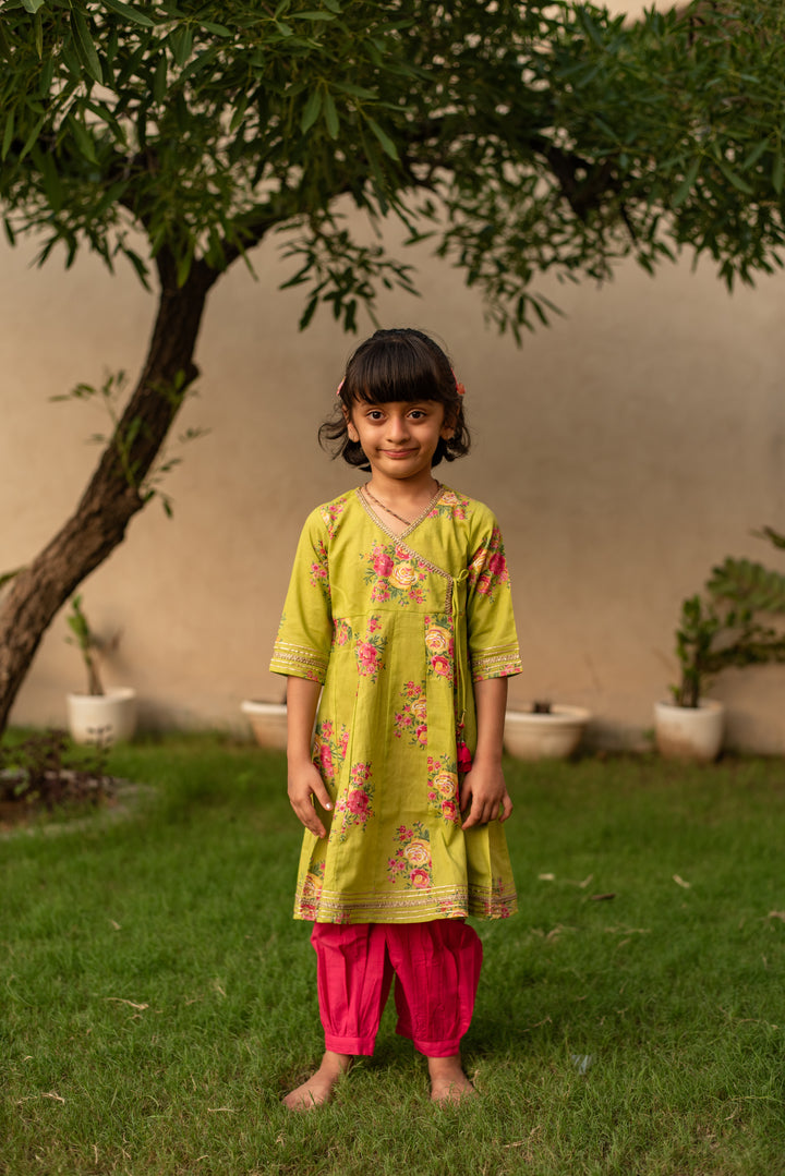 Mehndi Green Kurta with Majenta Pink Salwar and Dupatta