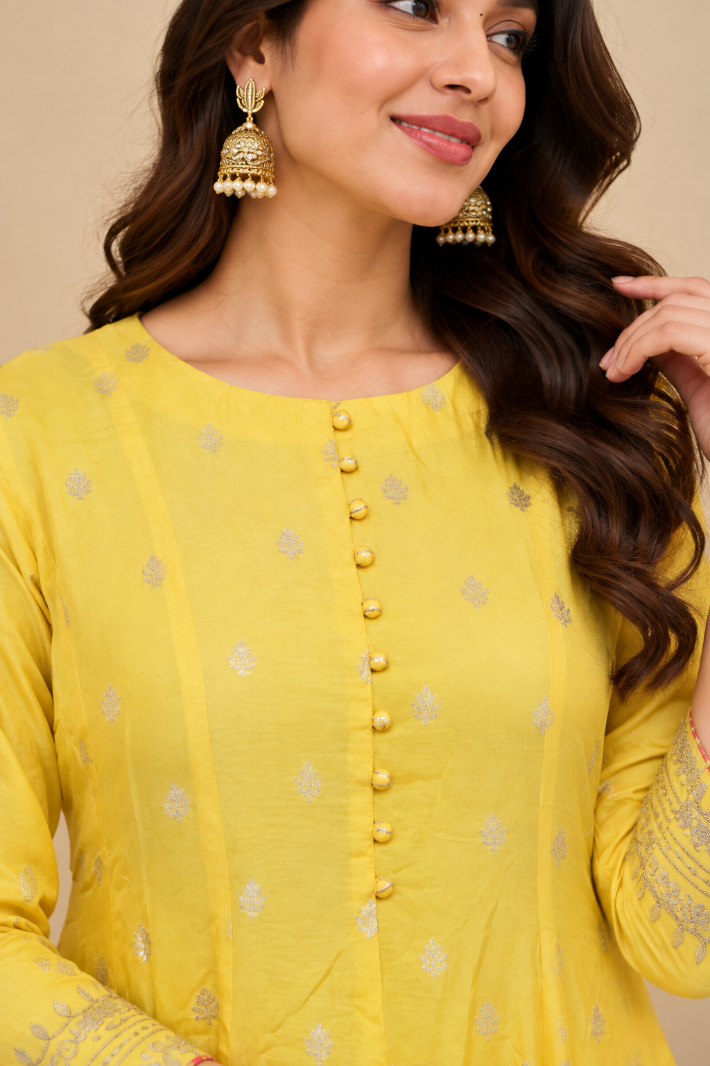 Yellow Round Neck Complete Suit Set
