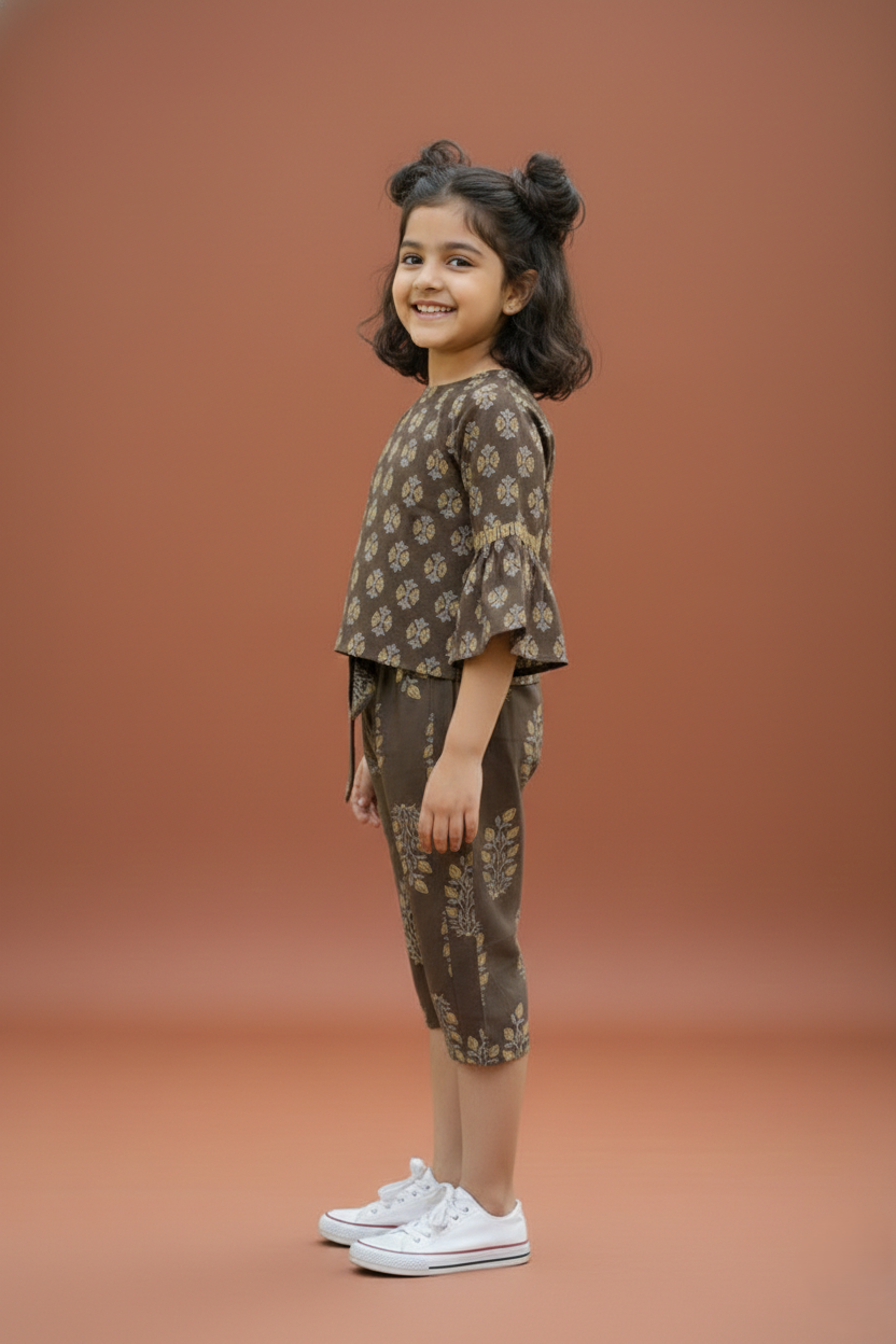 Coffee Brown Cotton Round Neck Top and Capri Set