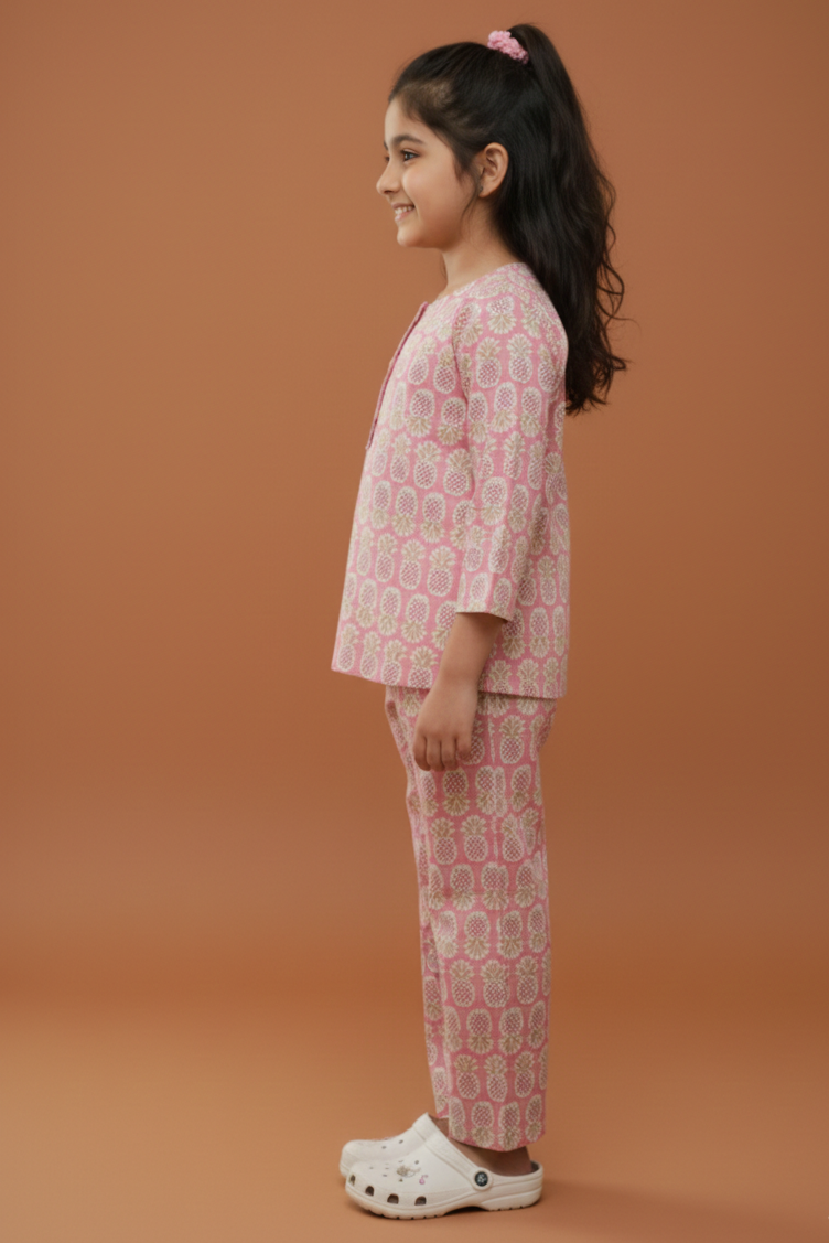 Pink lounge wear
