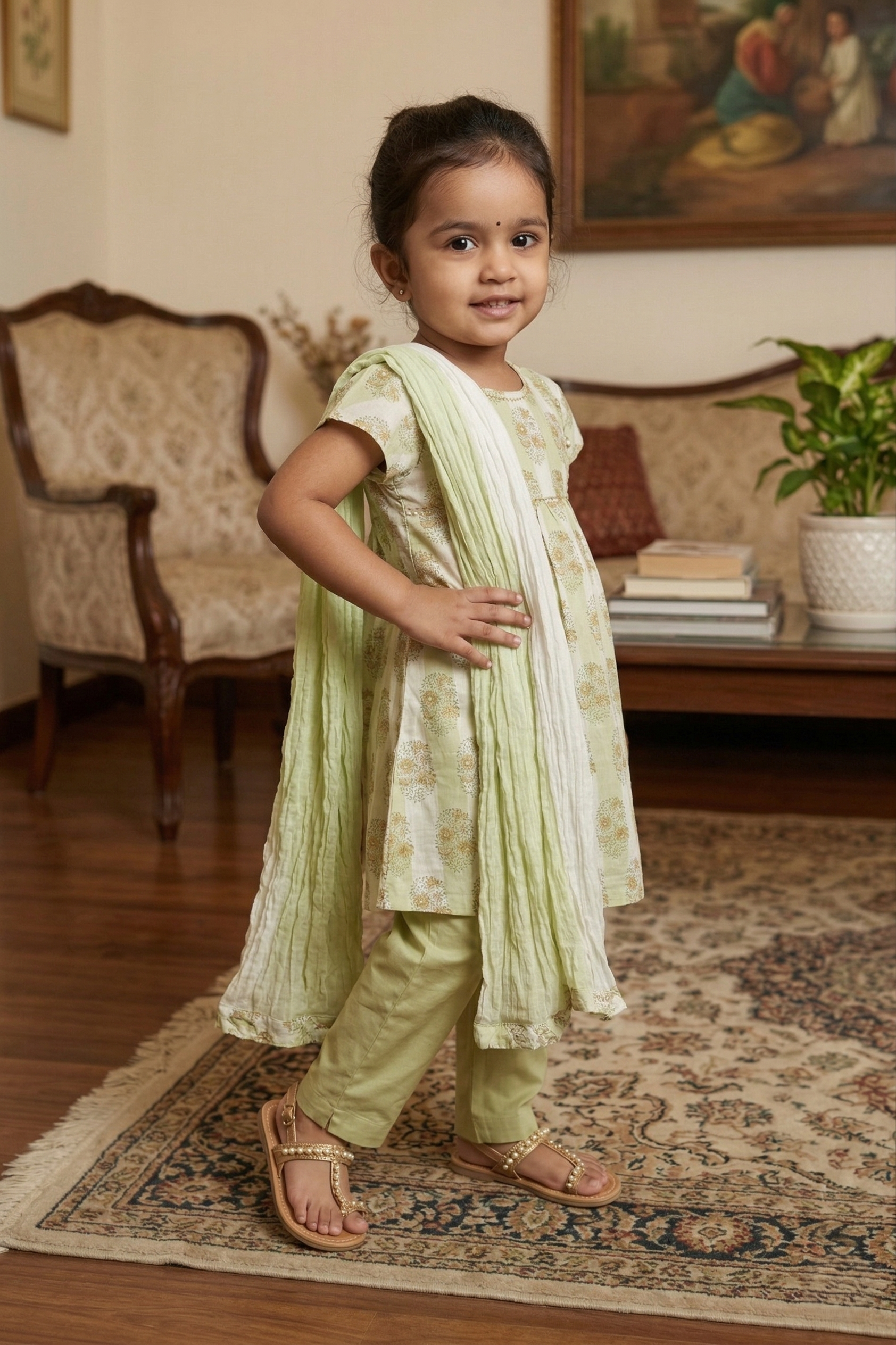 Pastel Green Kurta Pant Dupatta Set