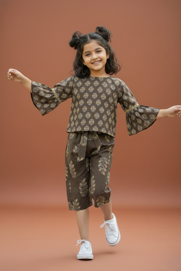 Coffee Brown Cotton Round Neck Top and Capri Set