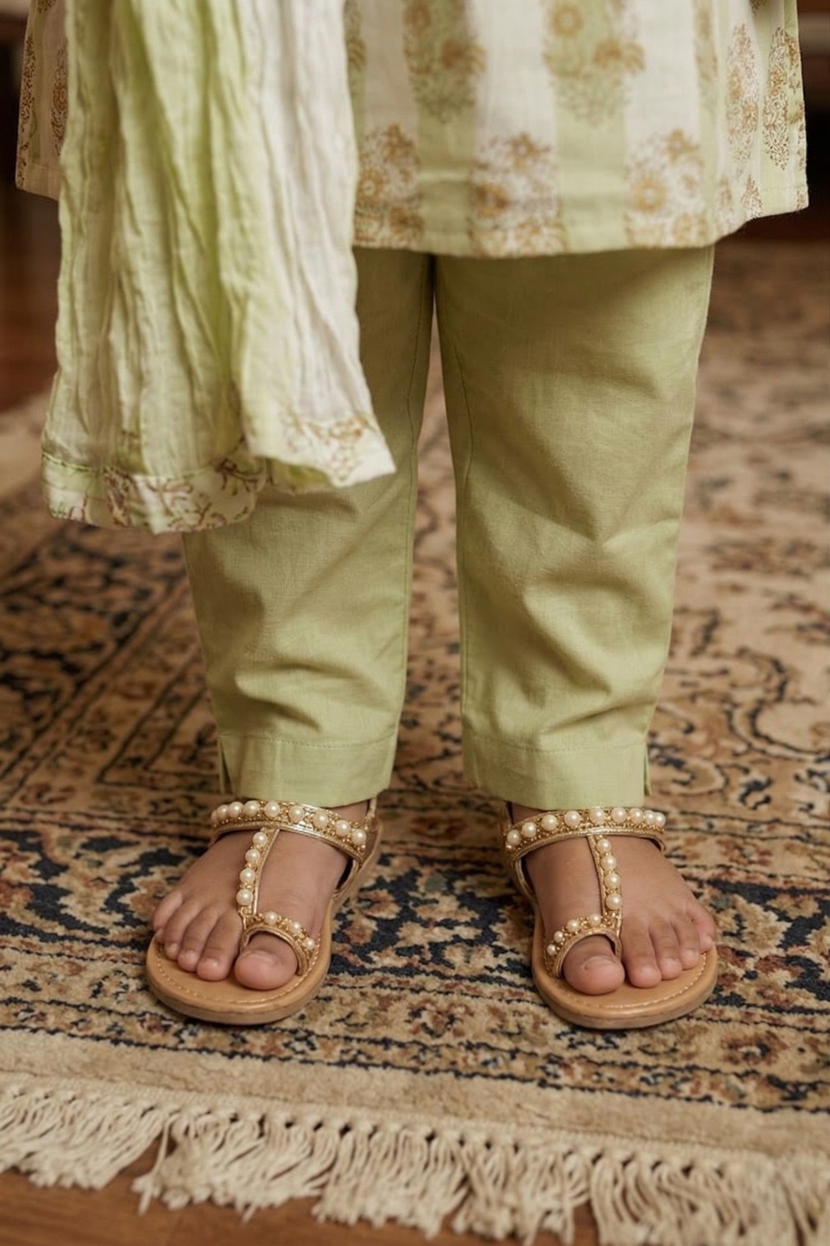Pastel Green Kurta Pant Dupatta Set