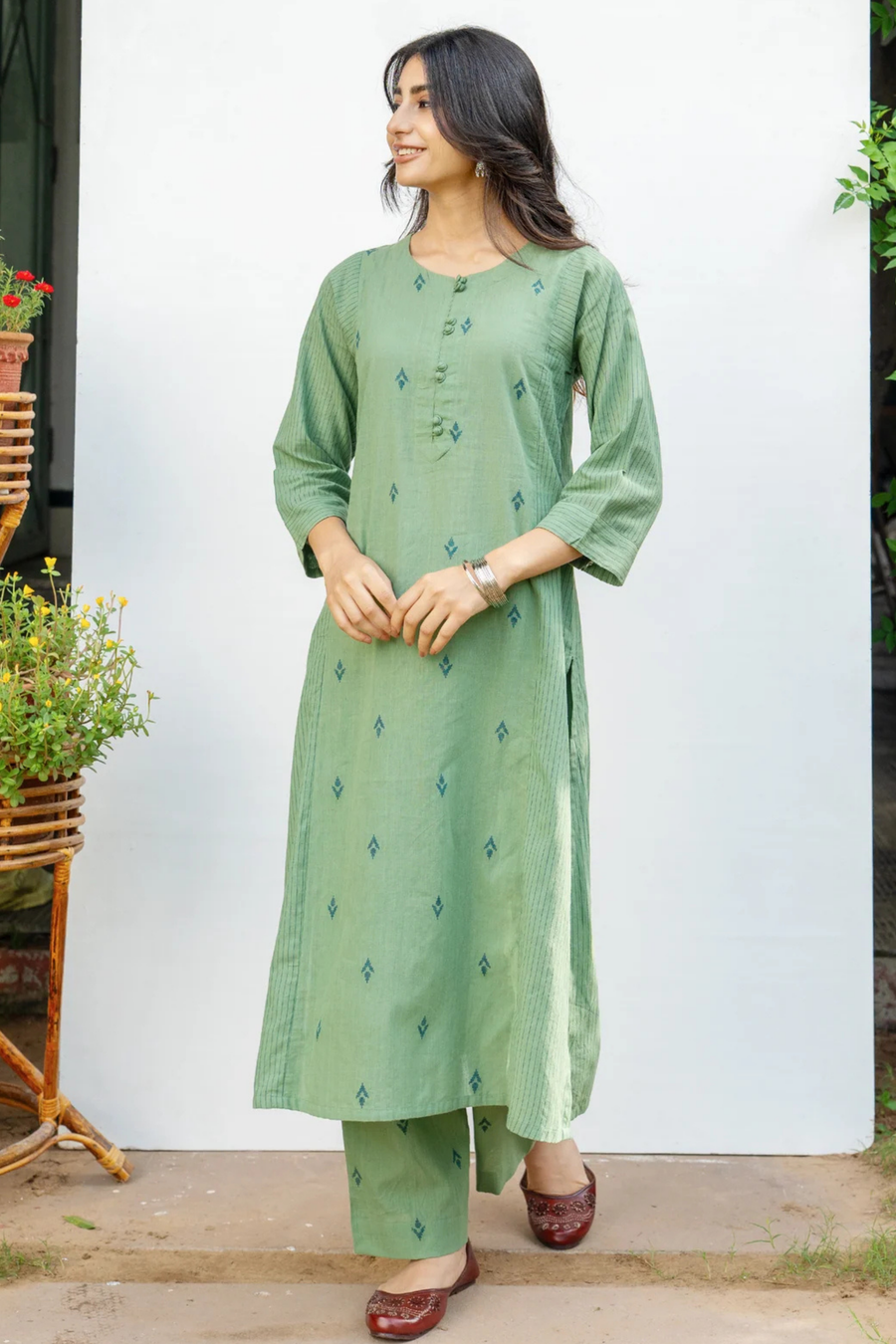Sage Green Cotton Handloom Kurta Pant Set For Women's