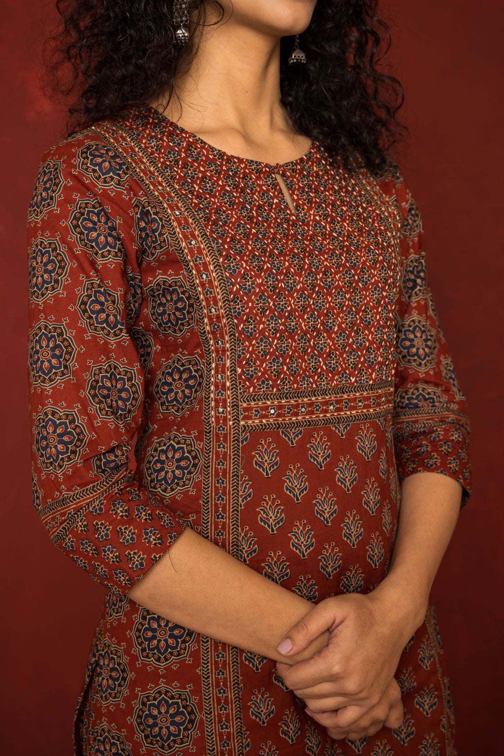 RUST COTTON ROUND NECK BOOTI PRINT YOKE  HIGHLIGHTED WITH  HAND KATHA KURTA PANT SET