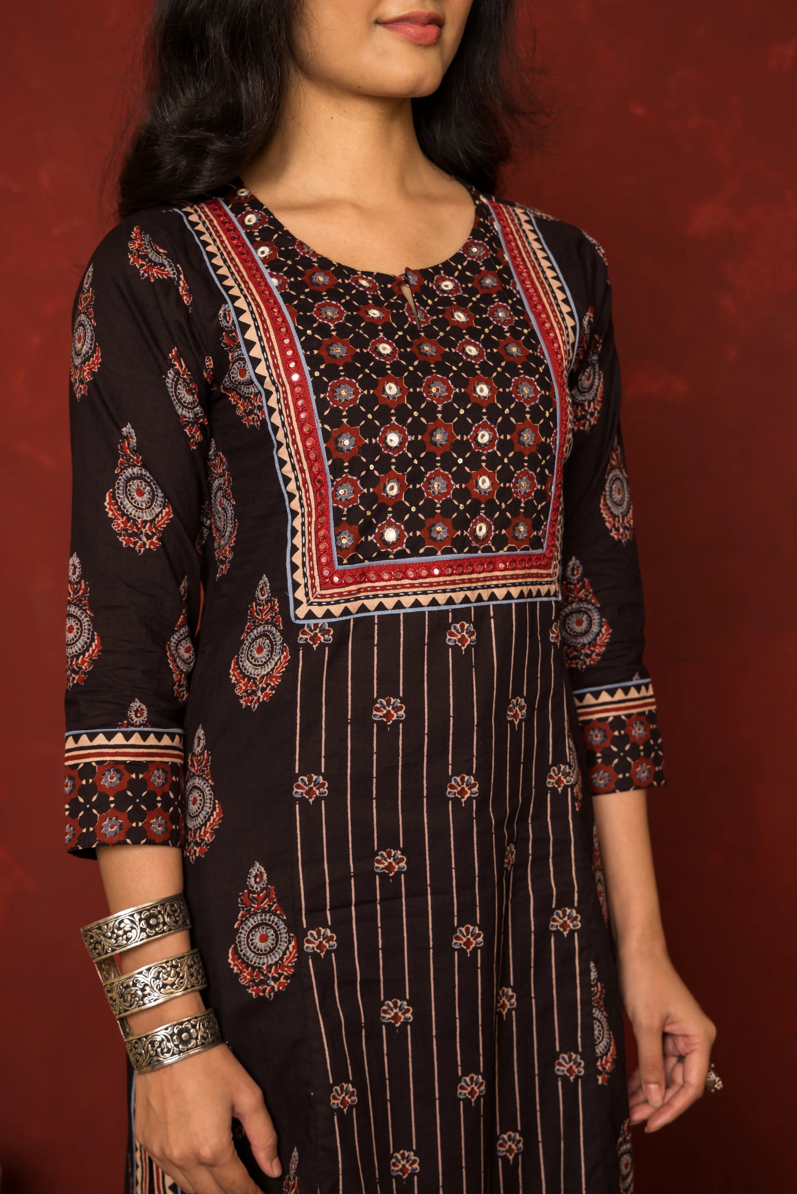 KRITIKA KURTA DUPATTA
