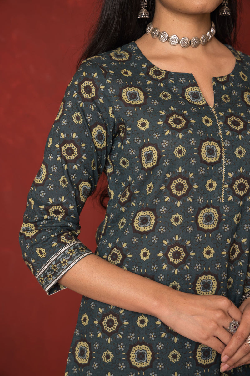 Green Cotton Floral Printed Kurta For Women's