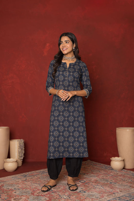 AANCHAL KURTA