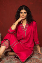 PINK KURTA-TWILL  PANT-COTTON V-NECK KURTA ALL OVER HIGHLIGHTED WITH BORDERS KURTA PANT SET