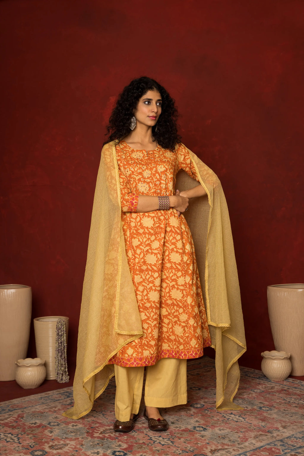 ESHANA KURTA