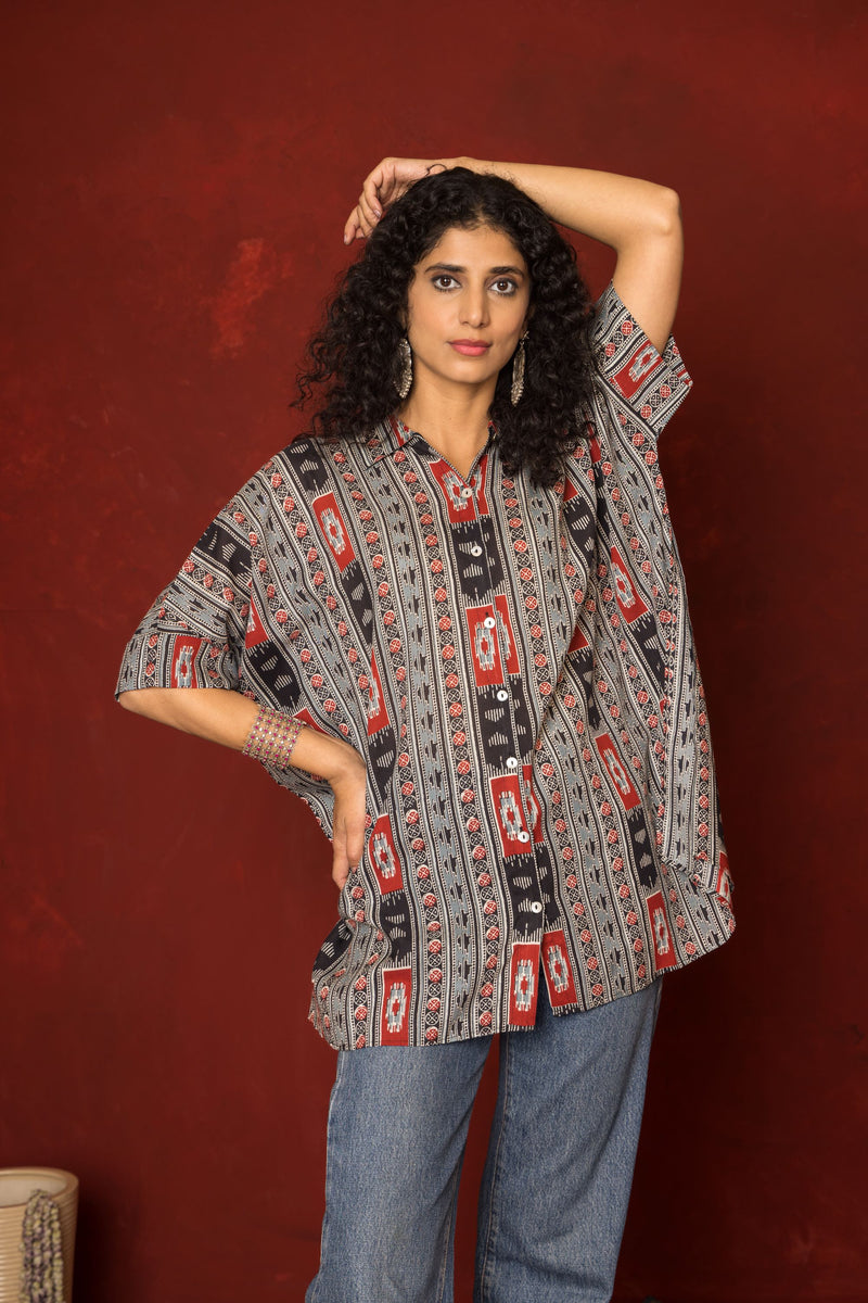 Grey With Multicoloured Cotton Modal Collar Abstrack Short Top For Women's