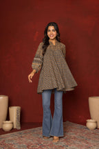 Brown Cotton Modal Collar Geometrical Short Top For Women's