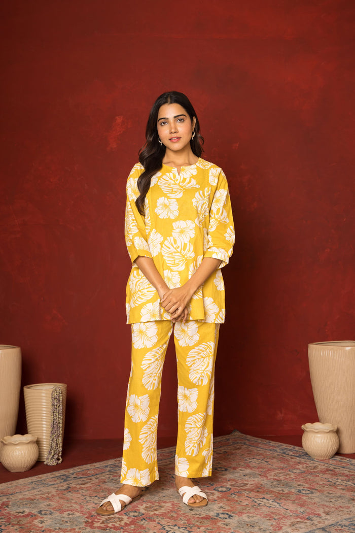 Yellow Cotton Co-Ord Set For Women's