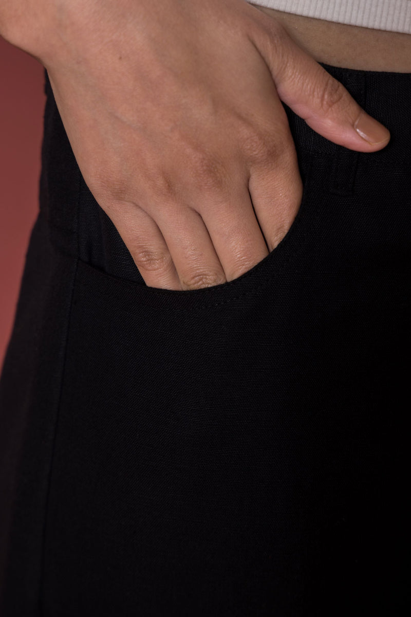 Black Linen Trousers For Women's