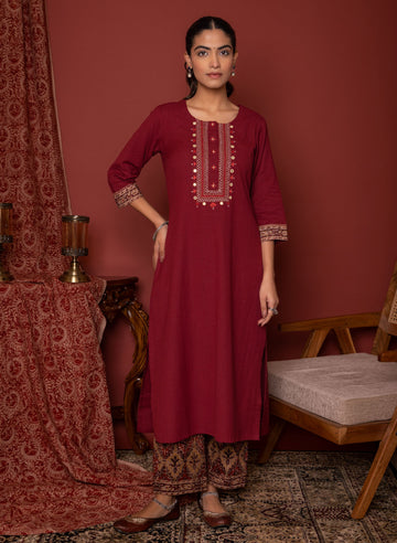 MAROON KURTA- FLAX  &  PANT- COTTON  SLEEVES KAMALKARI BORDERS KURTA PANT SET