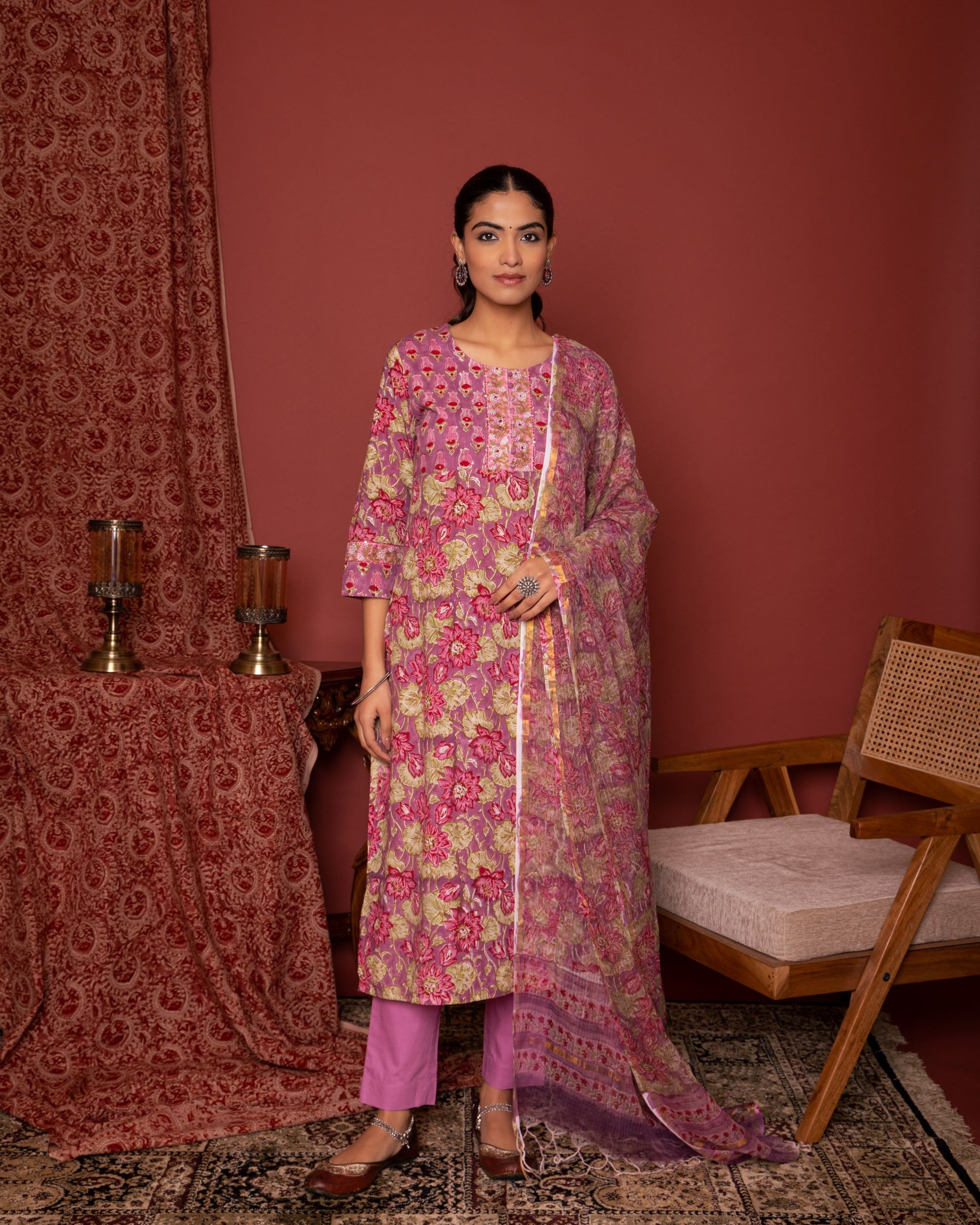 TEJASVI KURTA-DUPATTA SET