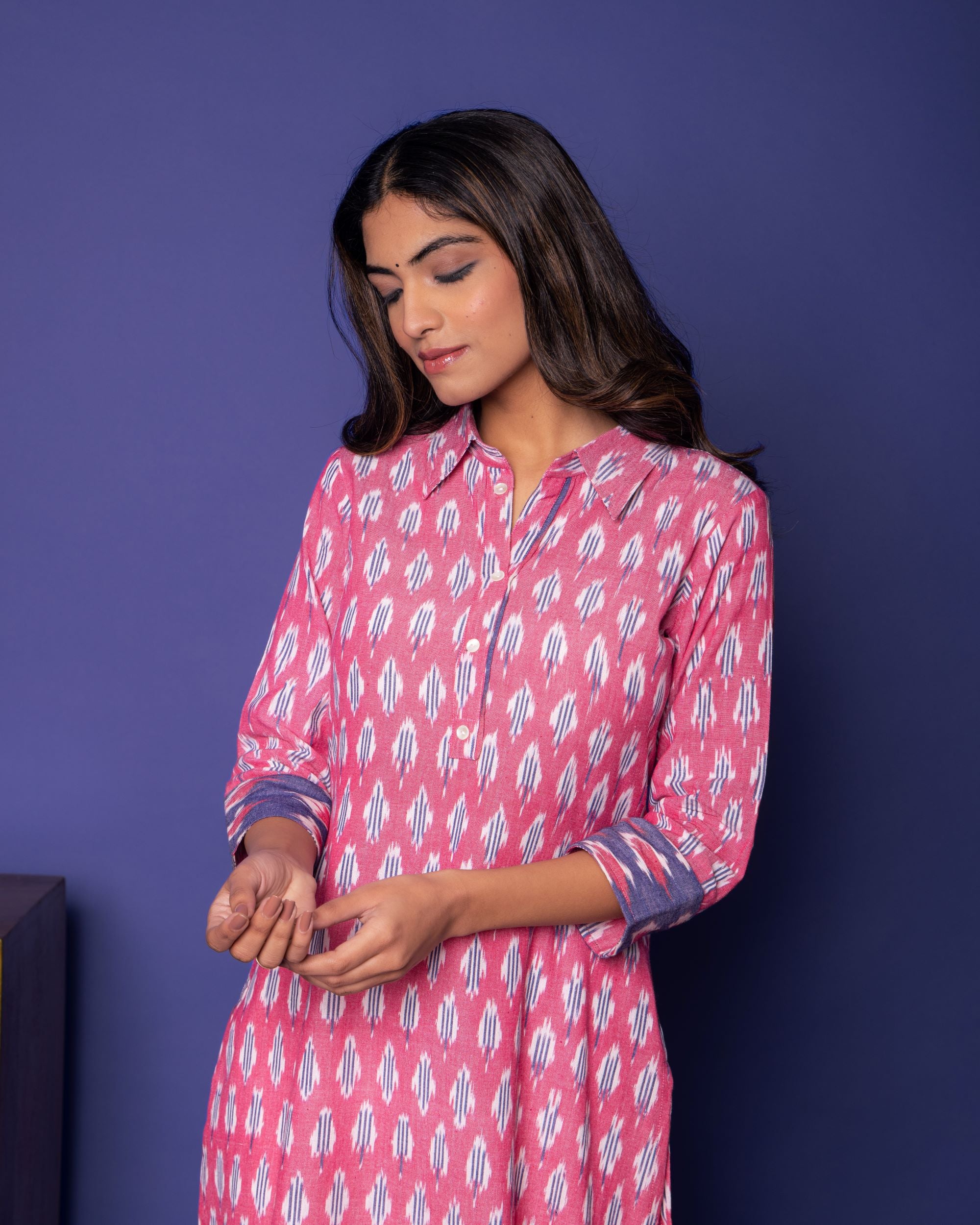 Pink Ikkat Print Collar Neck Kurta For Women's